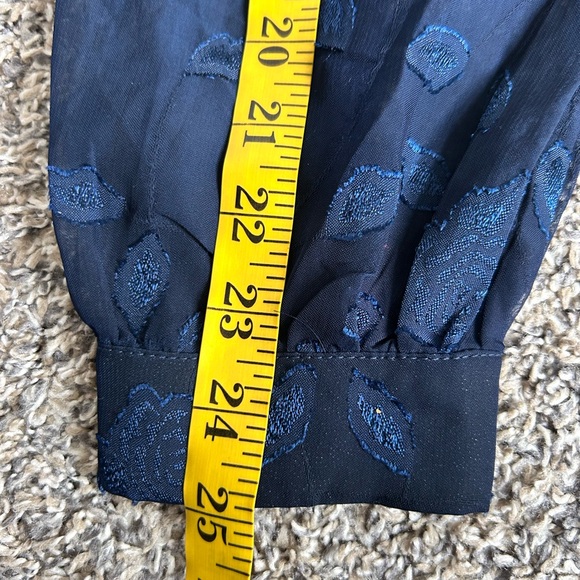 Lulu’s Midnight Blue Evening Elegance Floral Wrap Midi Dress size medium - Picture 7 of 9